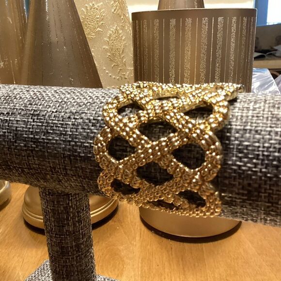 Lilly Pulitzer Brand Women’s Wide Goldtone Cuff Bracelet - Picture 2 of 11